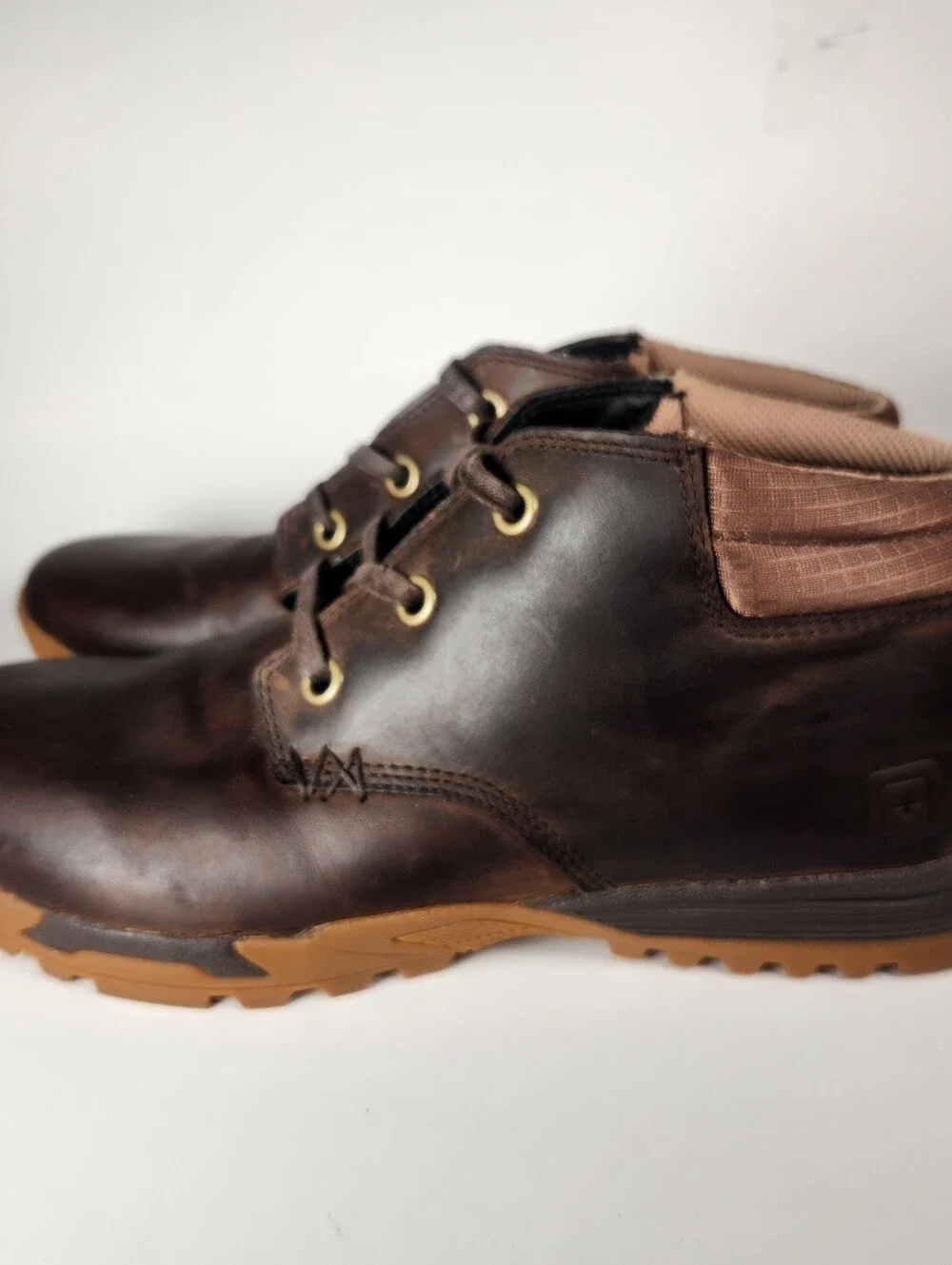 5.11 Mens Tactical Pursuit Chukka Boot Size 10 Brown Distressed Leather